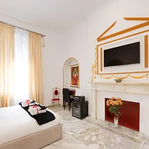 Queen Palace Guest house