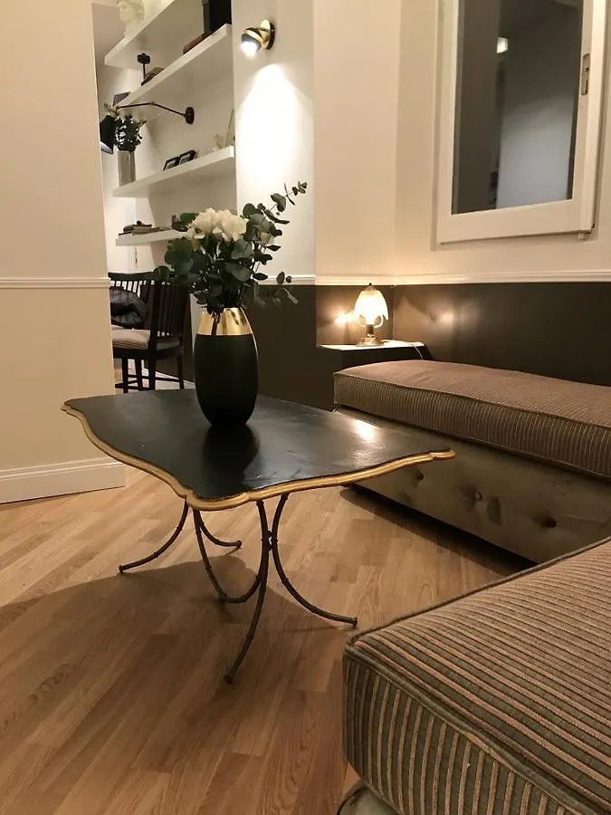 Mia Al Pantheon Luxury Suites Rom 2*,